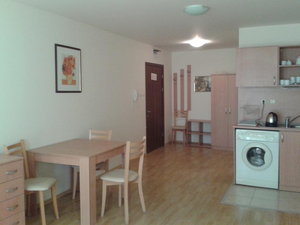 Panorama Beach Apartments Nesebar Bilik gambar